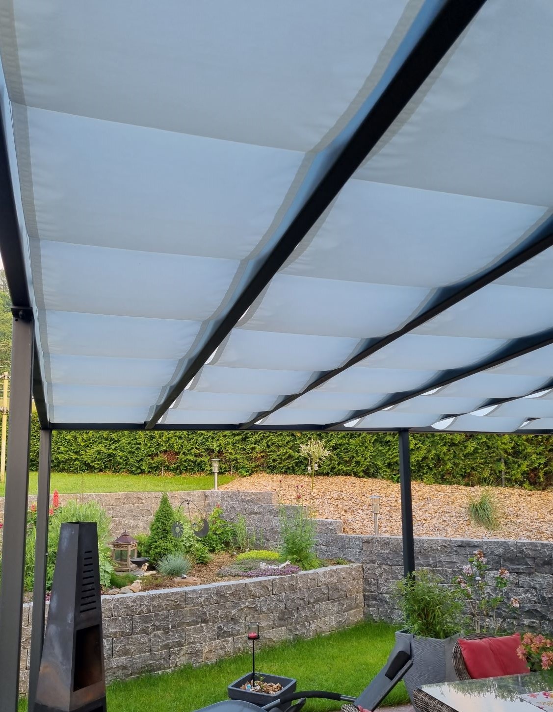 Baldachin unter Glassdach