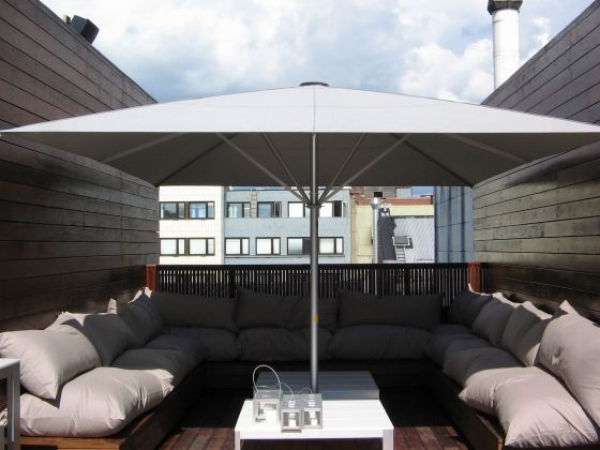 Sonnenschirm Schallschutz Terrasse